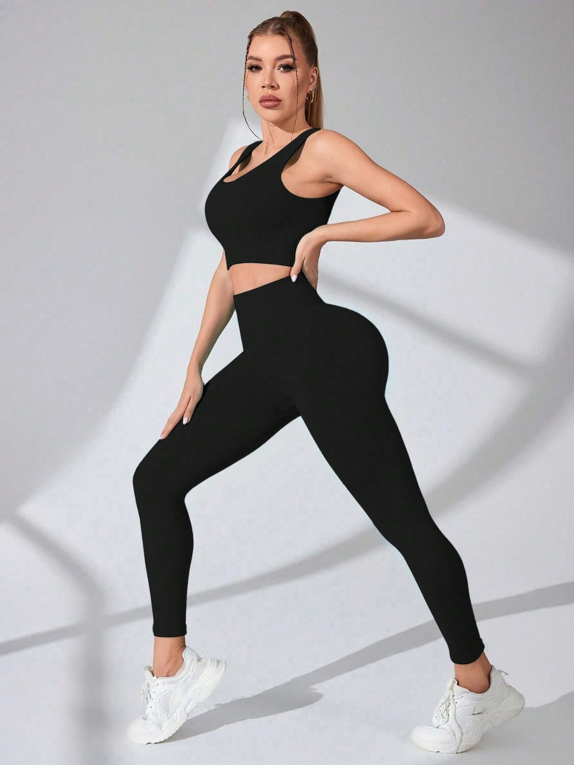 Radiant Scoop Neck Active Set