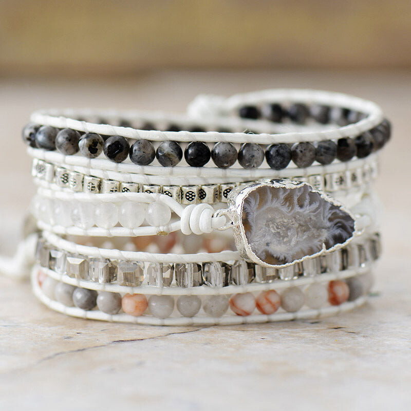 Stone & Streak
