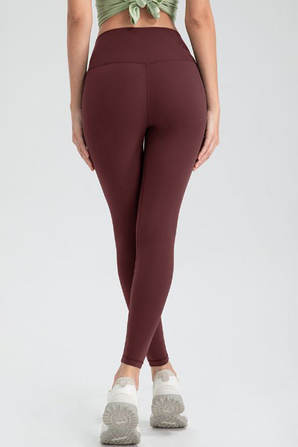 Elevate Slim Fit Leggings
