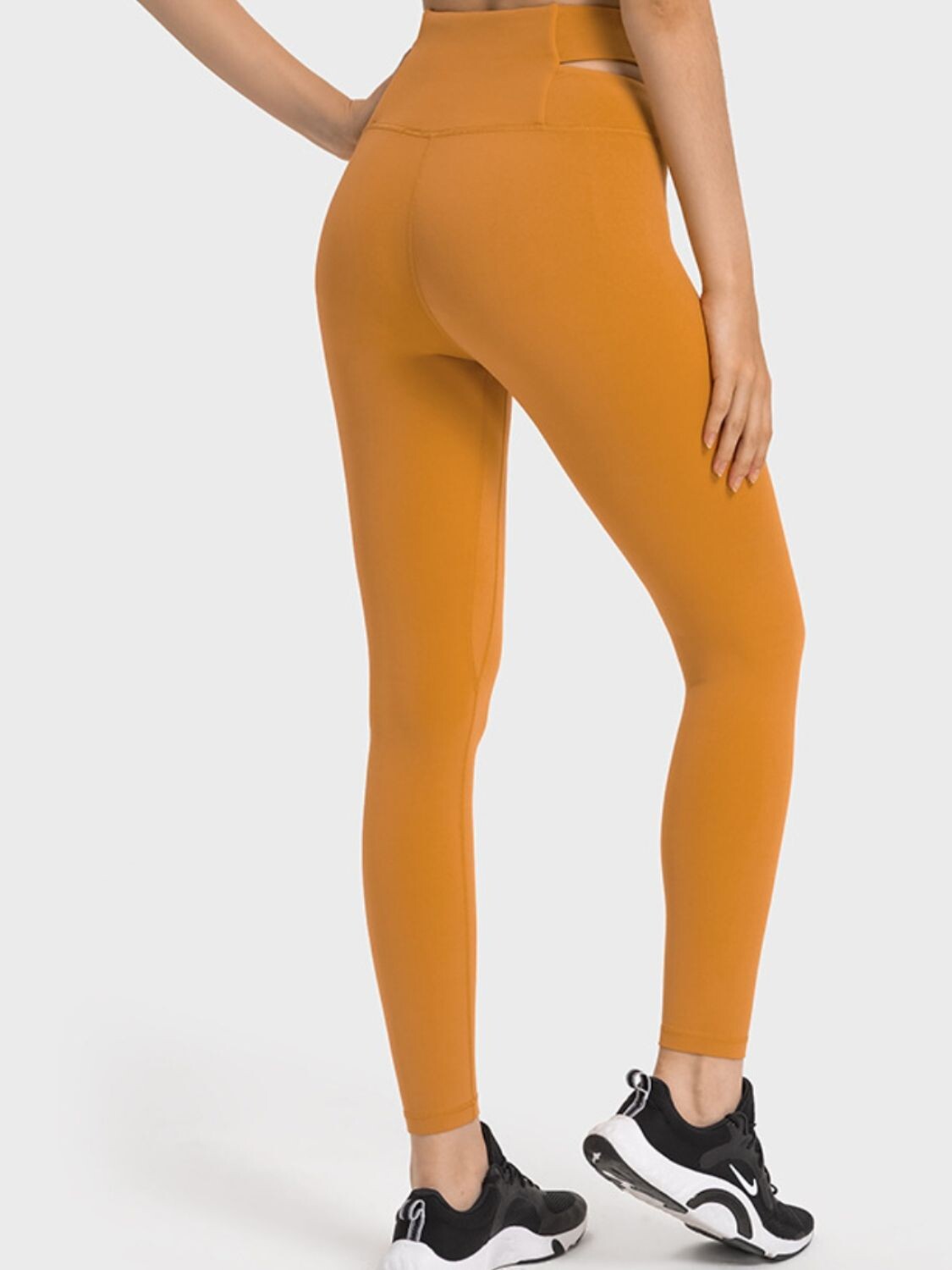 Zenith Cutout Elevated Leggings
