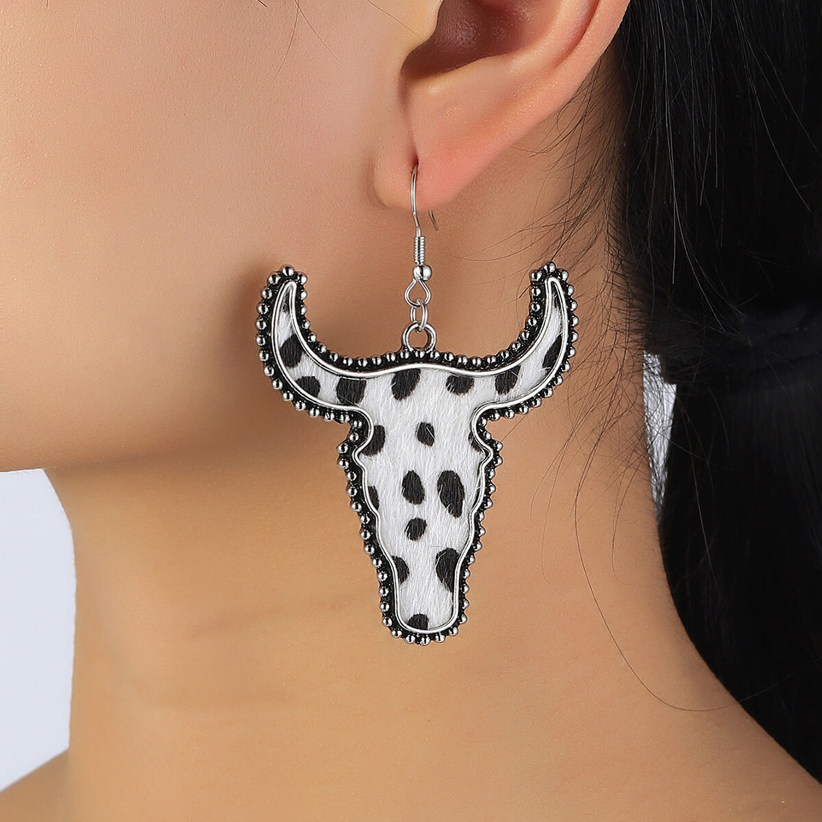 Leopard Horns
