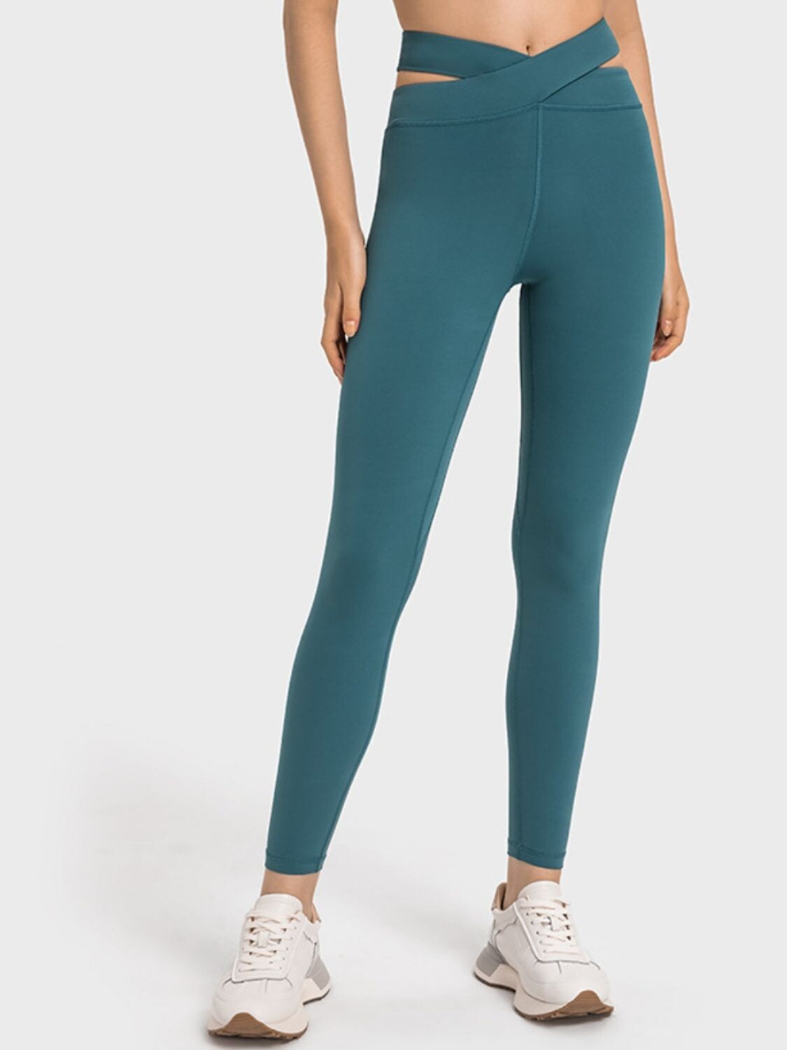 Zenith Cutout Elevated Leggings