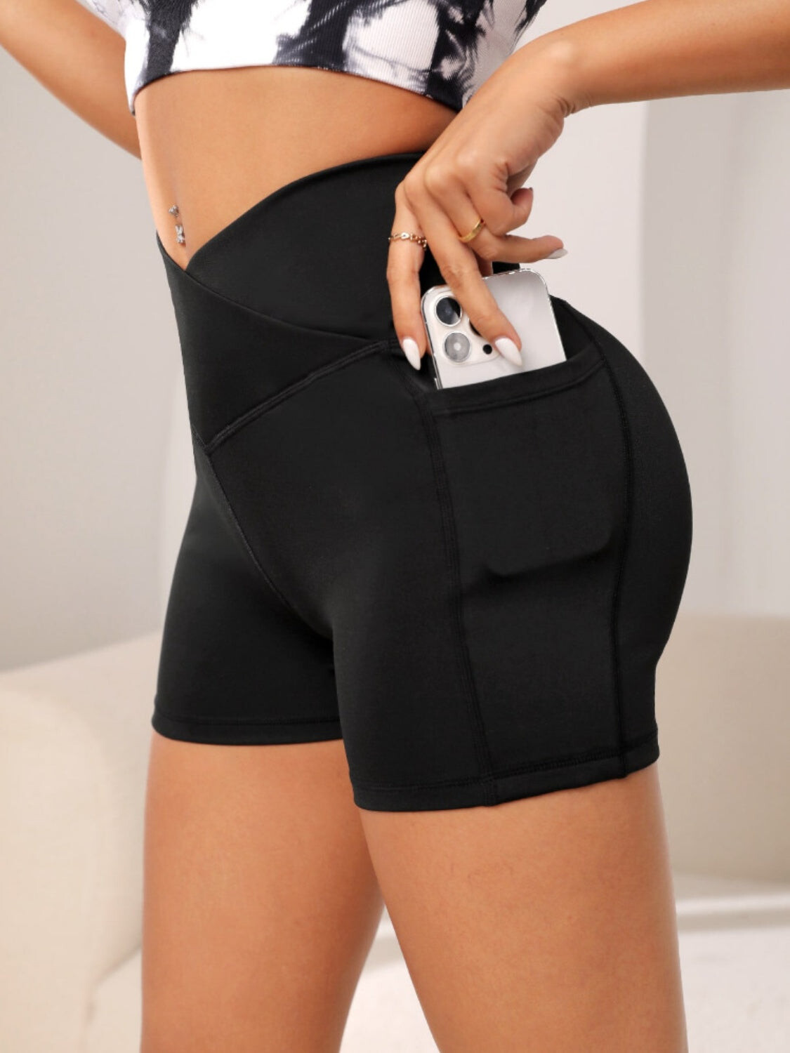 Elevate High Waist Pocket Shorts