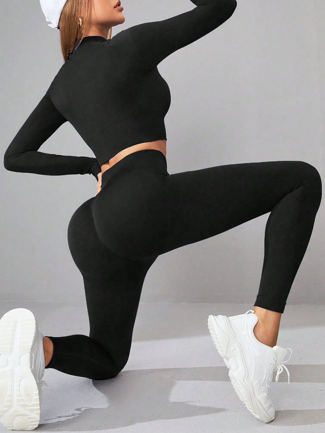 Dynamic Essence Long Sleeve Set