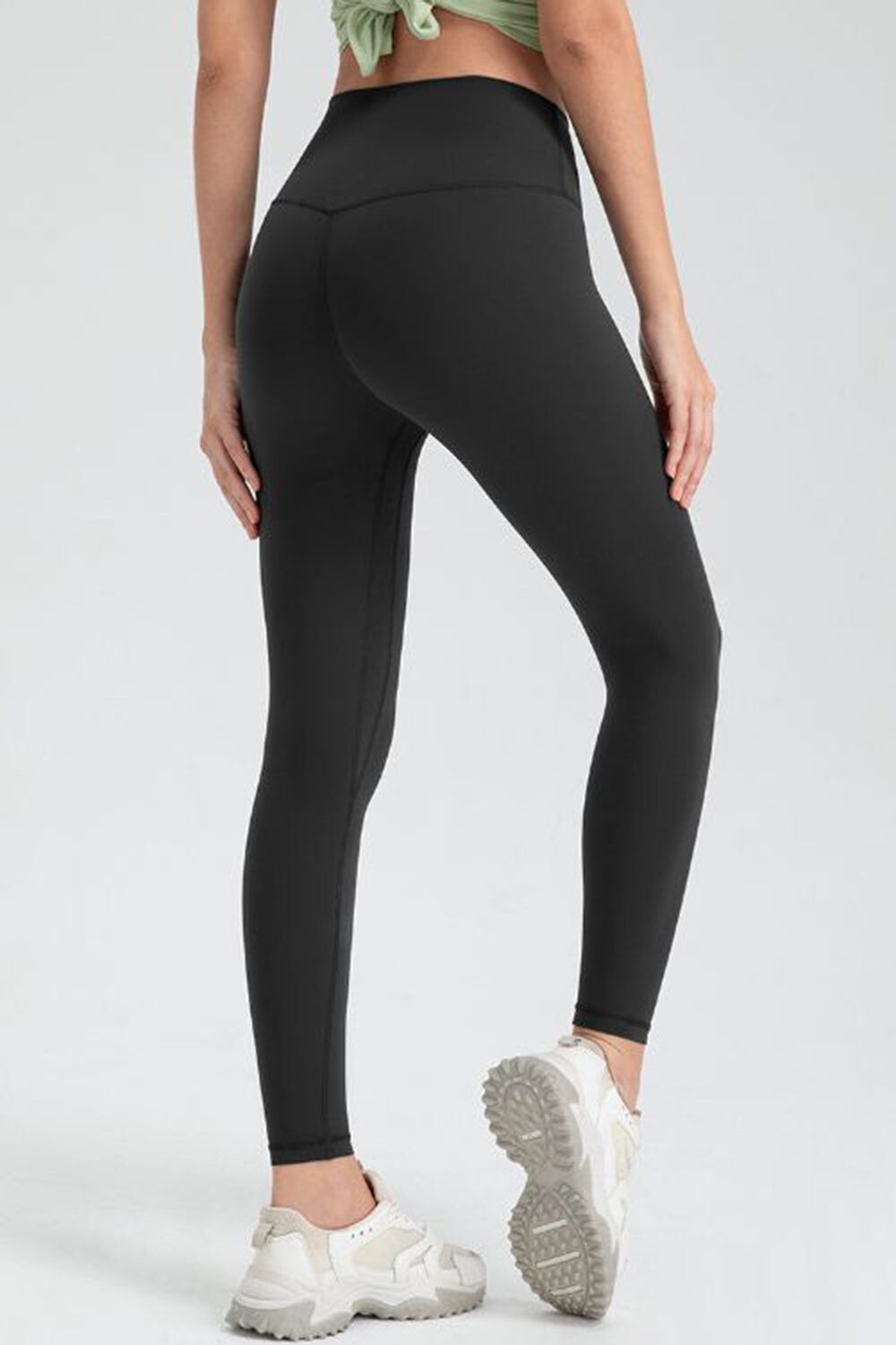 Elevate Slim Fit Leggings