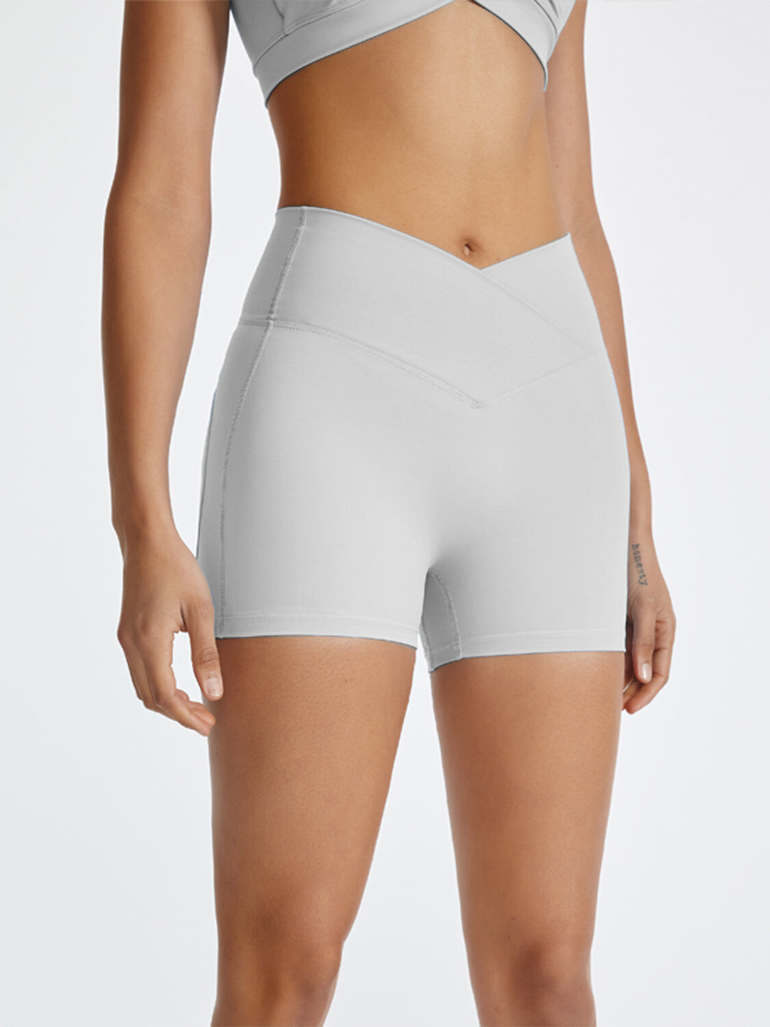Elevate Roam Shorts
