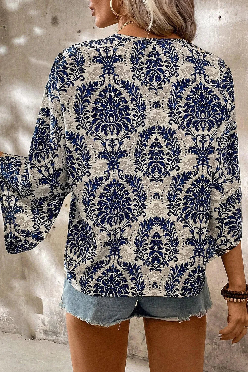 Navy Blooms