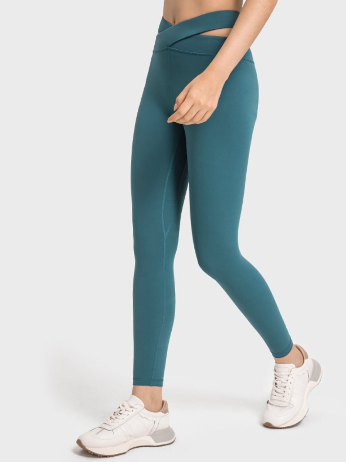 Zenith Cutout Elevated Leggings