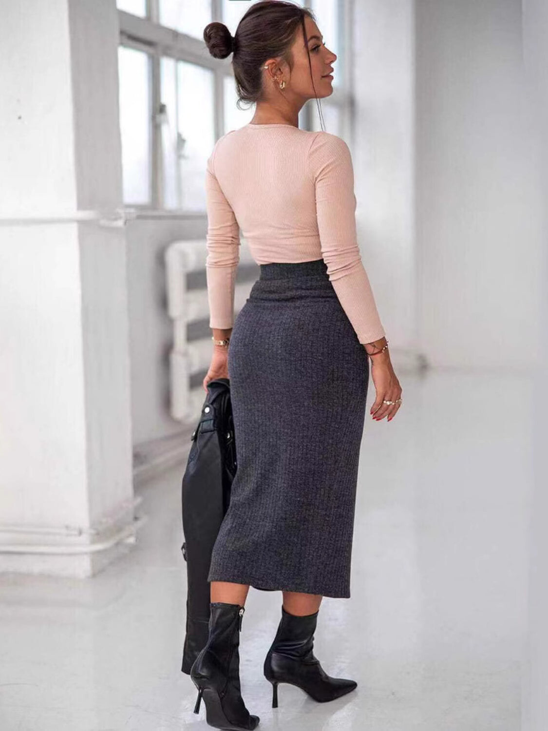 Luxe Lace Up