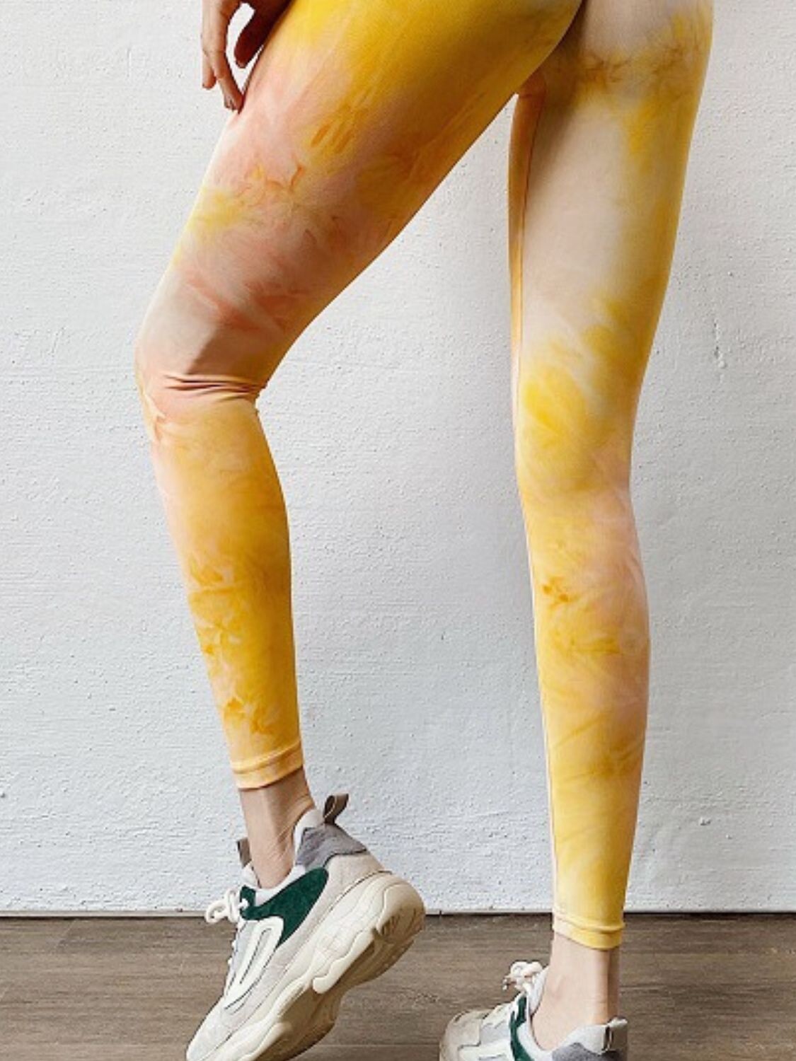 Uplift Tie-Dye High Waist Leggings