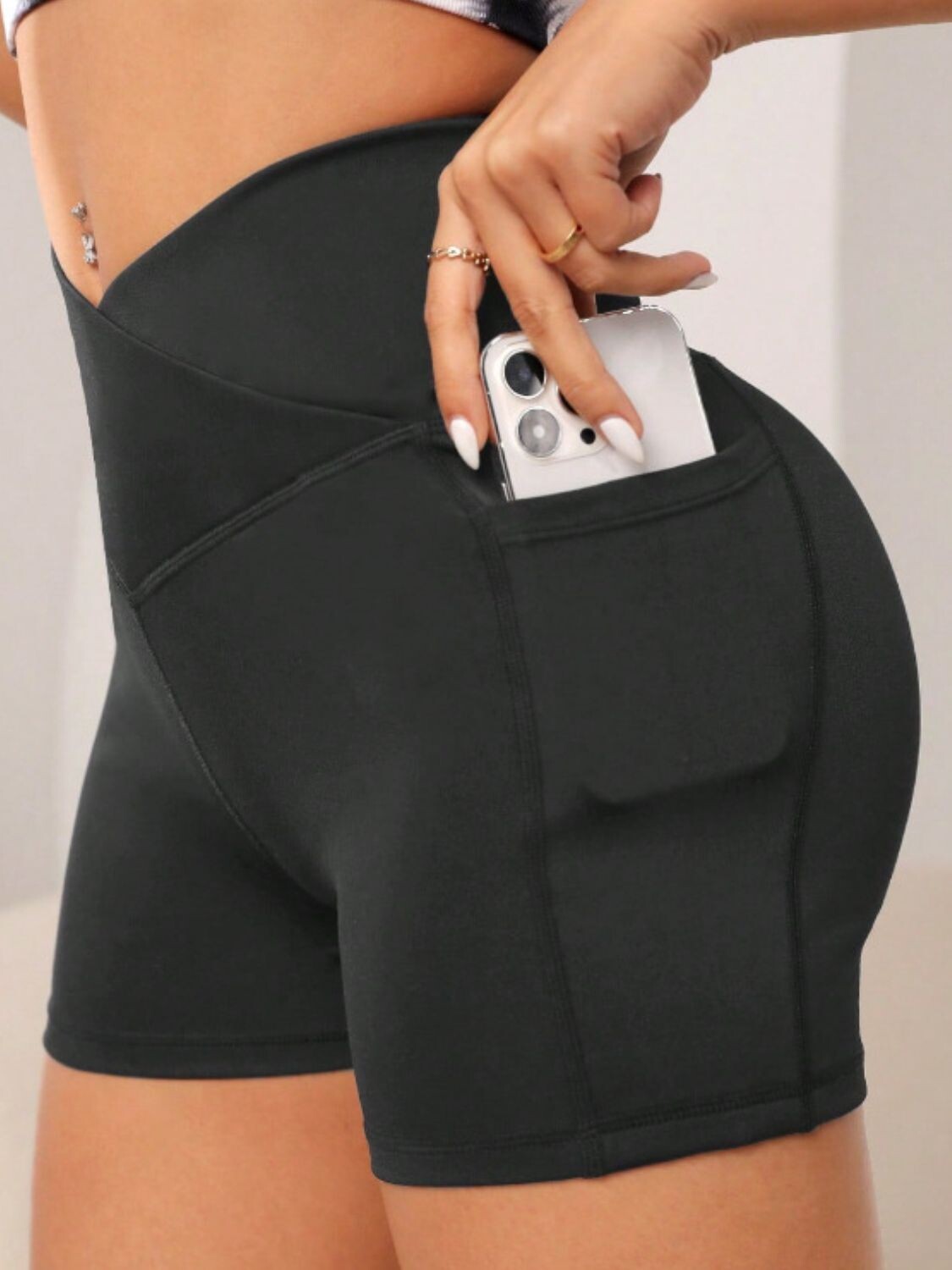 Elevate High Waist Pocket Shorts