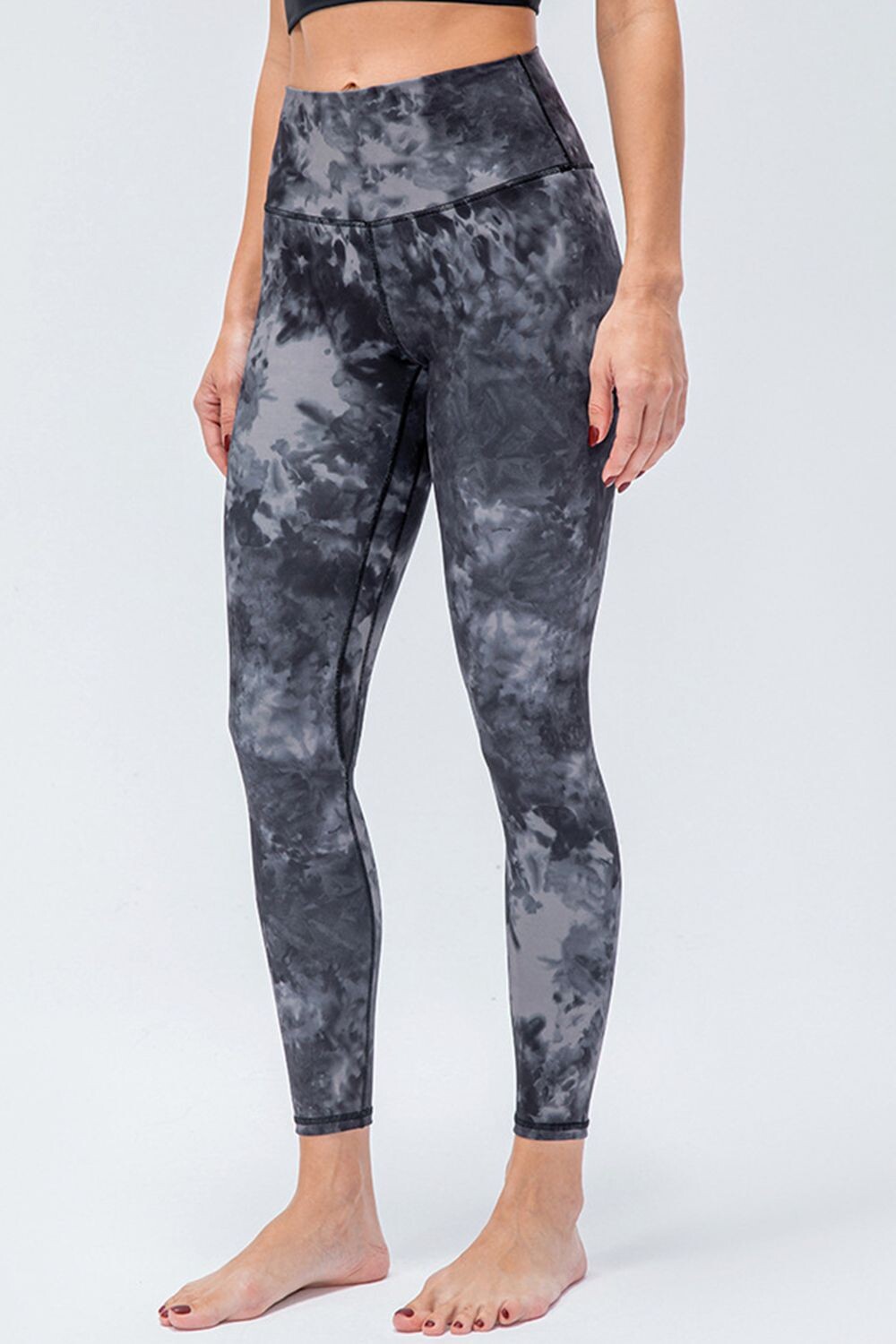 Majestic Slim Fit Leggings