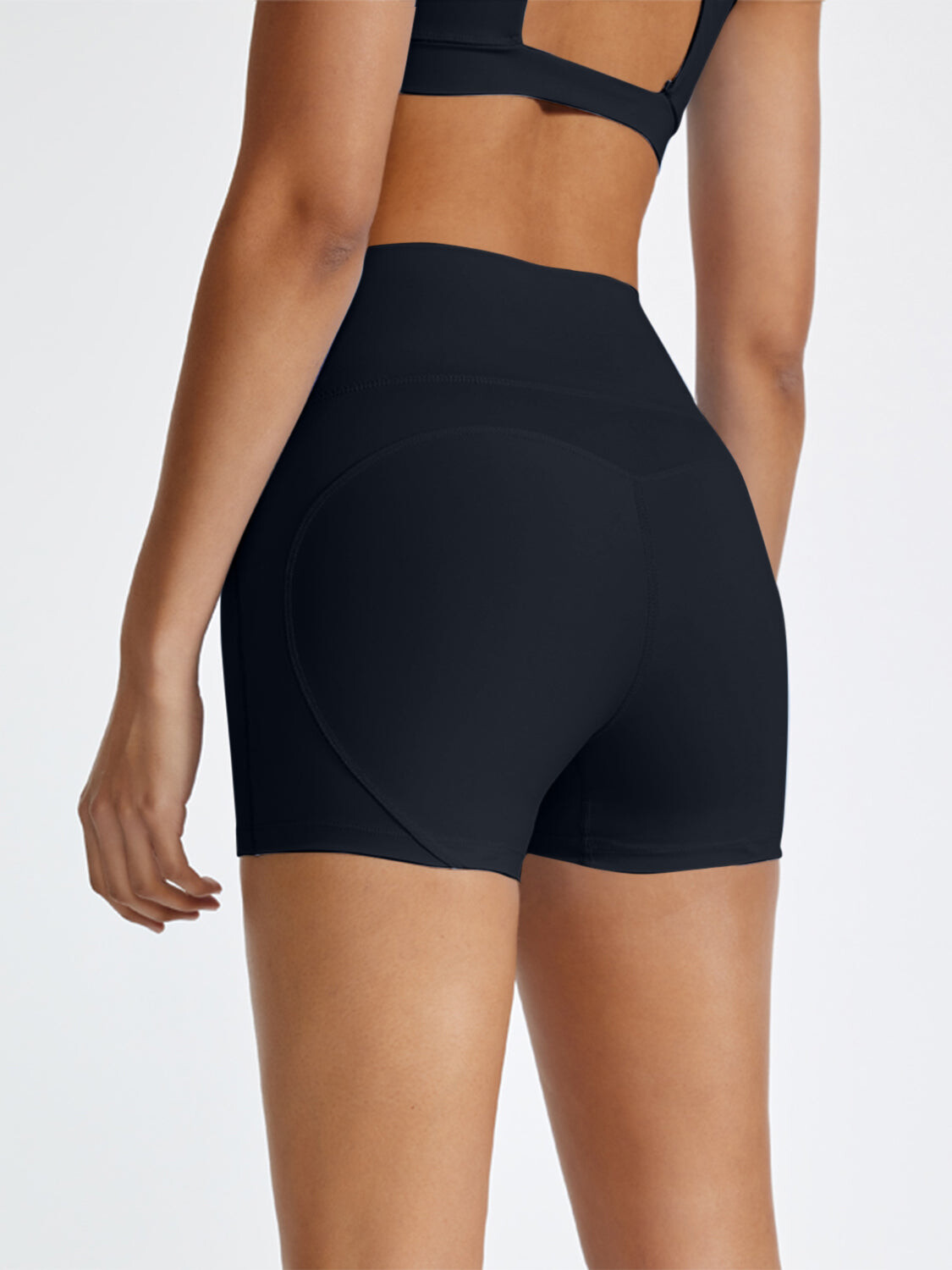 Elevate Roam Shorts